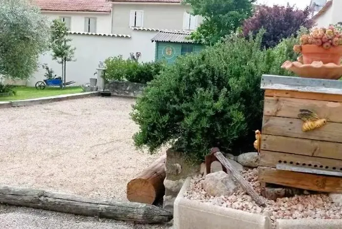 La Ruchette Couette-café 3*